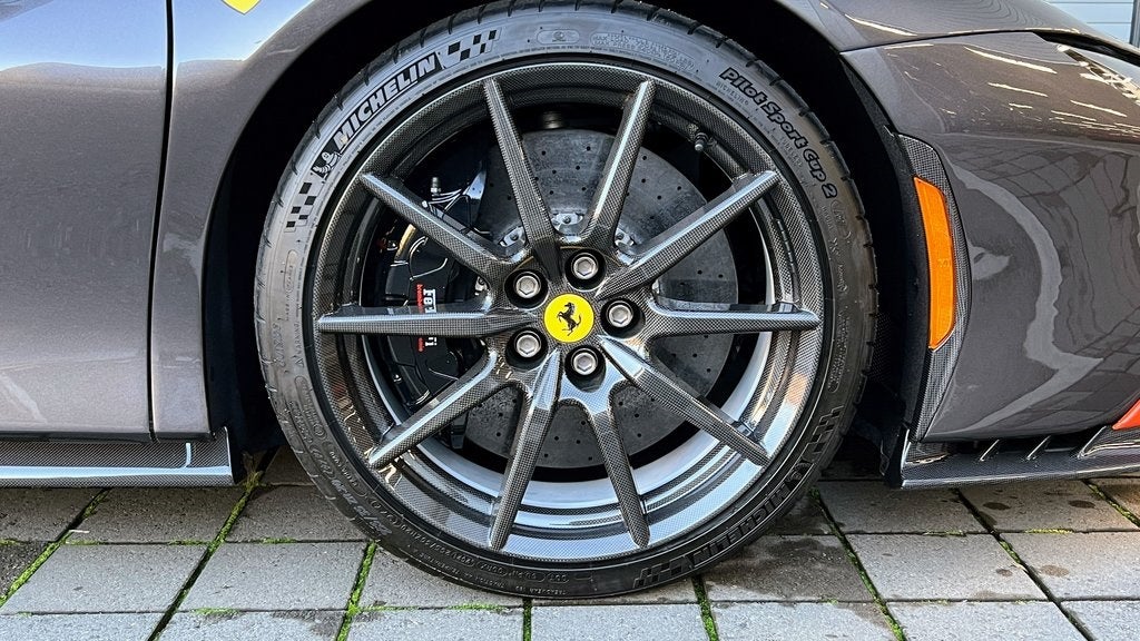 2022 Ferrari SF90 Stradale Base