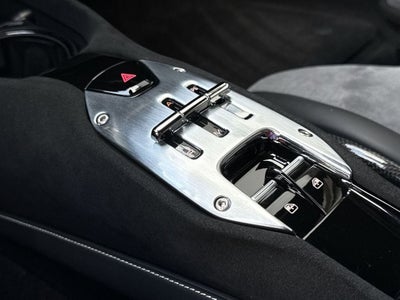 2021 Ferrari SF90 Stradale Base