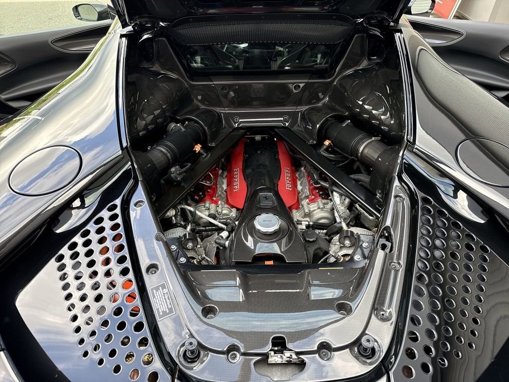 2021 Ferrari SF90 Stradale Base