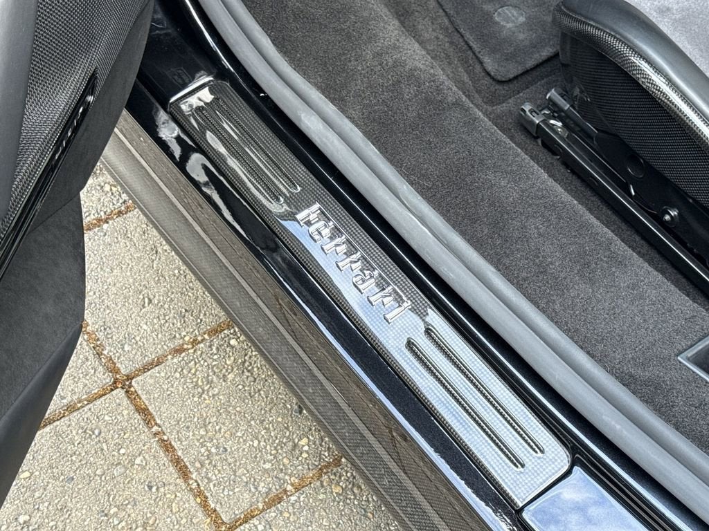 2021 Ferrari SF90 Stradale Base