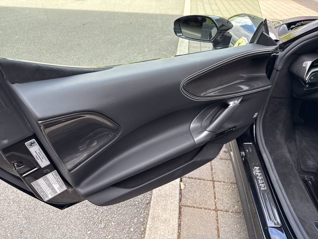 2021 Ferrari SF90 Stradale Base