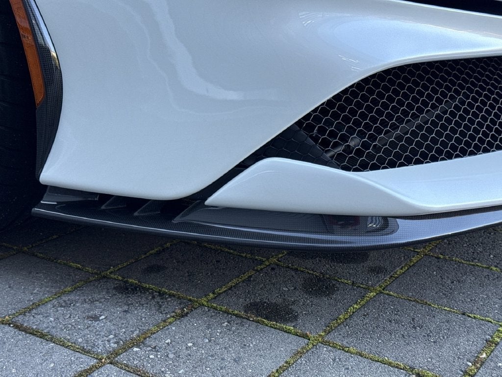 2022 Ferrari SF90 Stradale Base