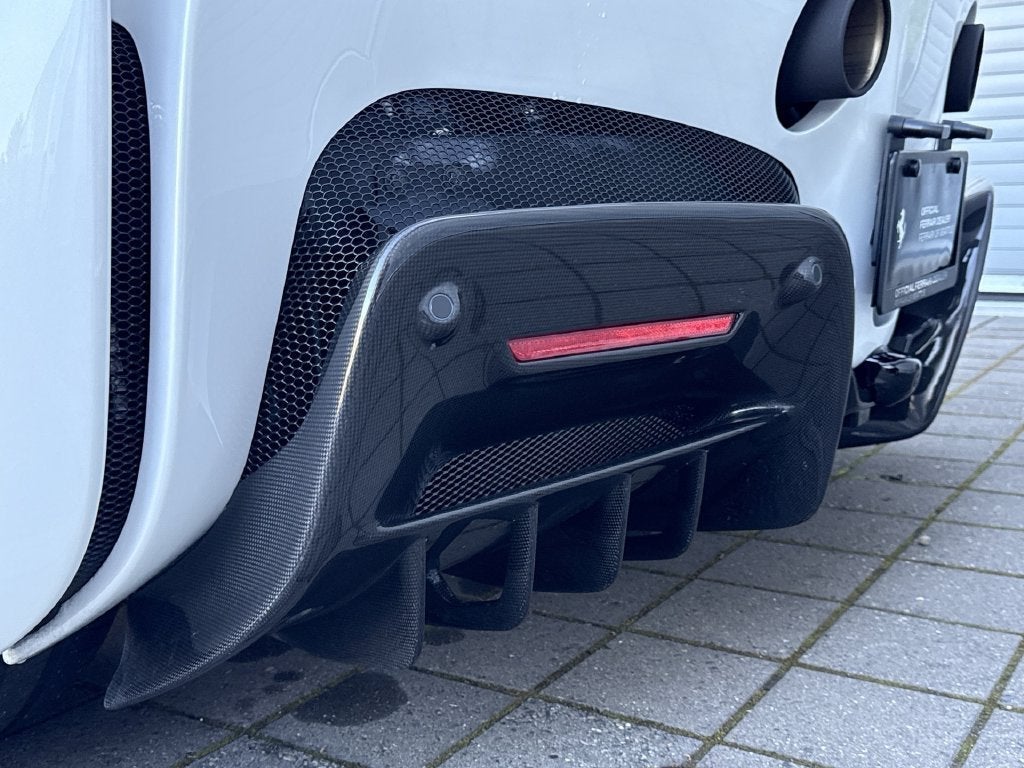 2022 Ferrari SF90 Stradale Base