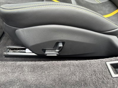 2024 Ferrari SF90 Spider Base