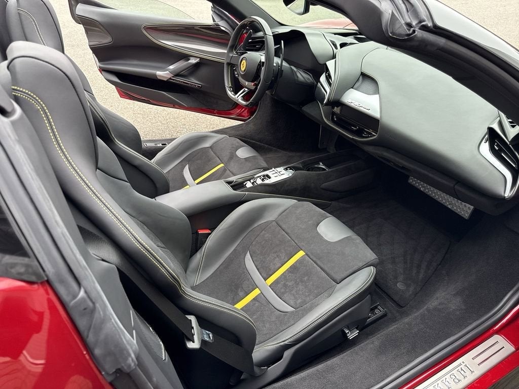 2024 Ferrari SF90 Spider Base