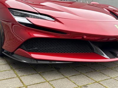 2024 Ferrari SF90 Spider Base