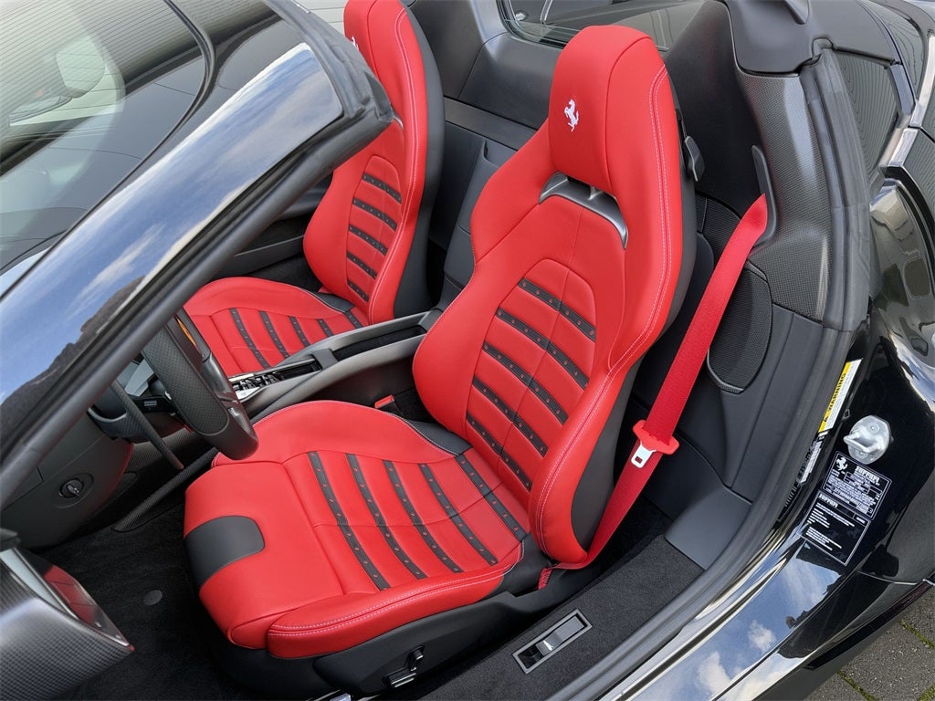 2022 Ferrari SF90 Spider Base