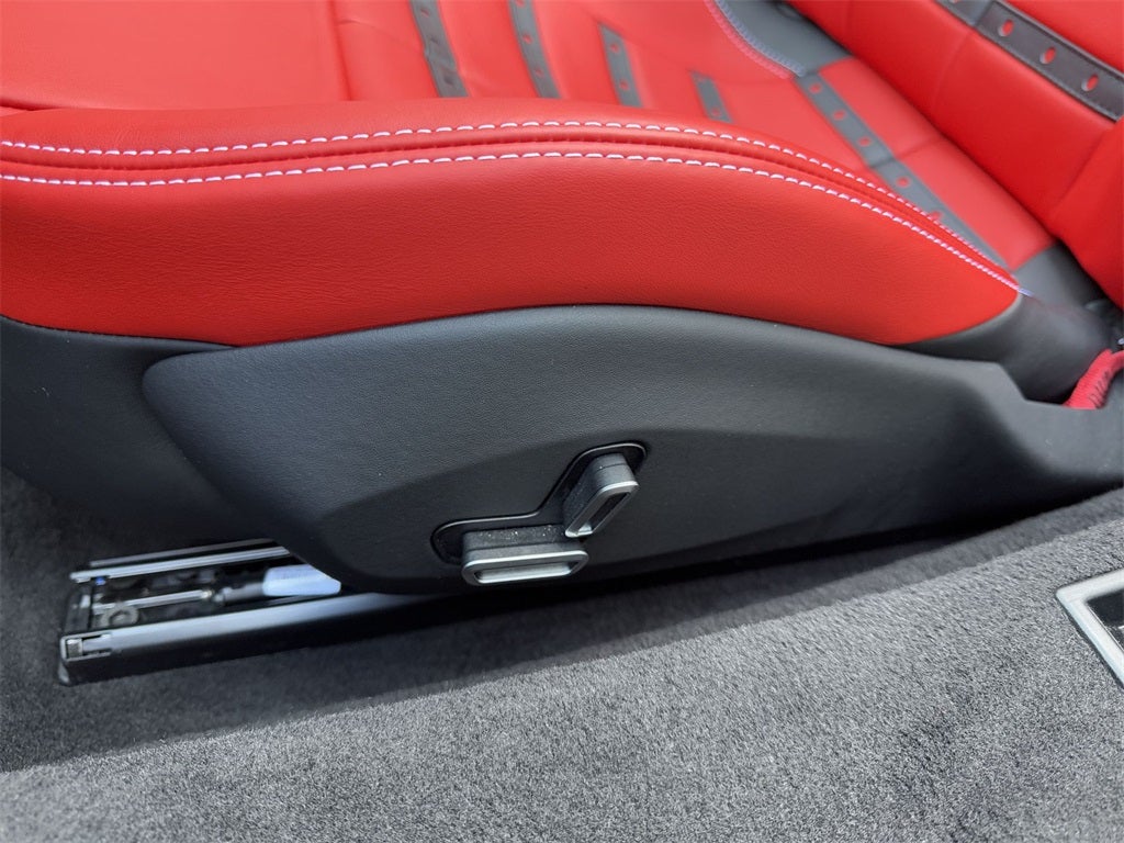 2022 Ferrari SF90 Spider Base