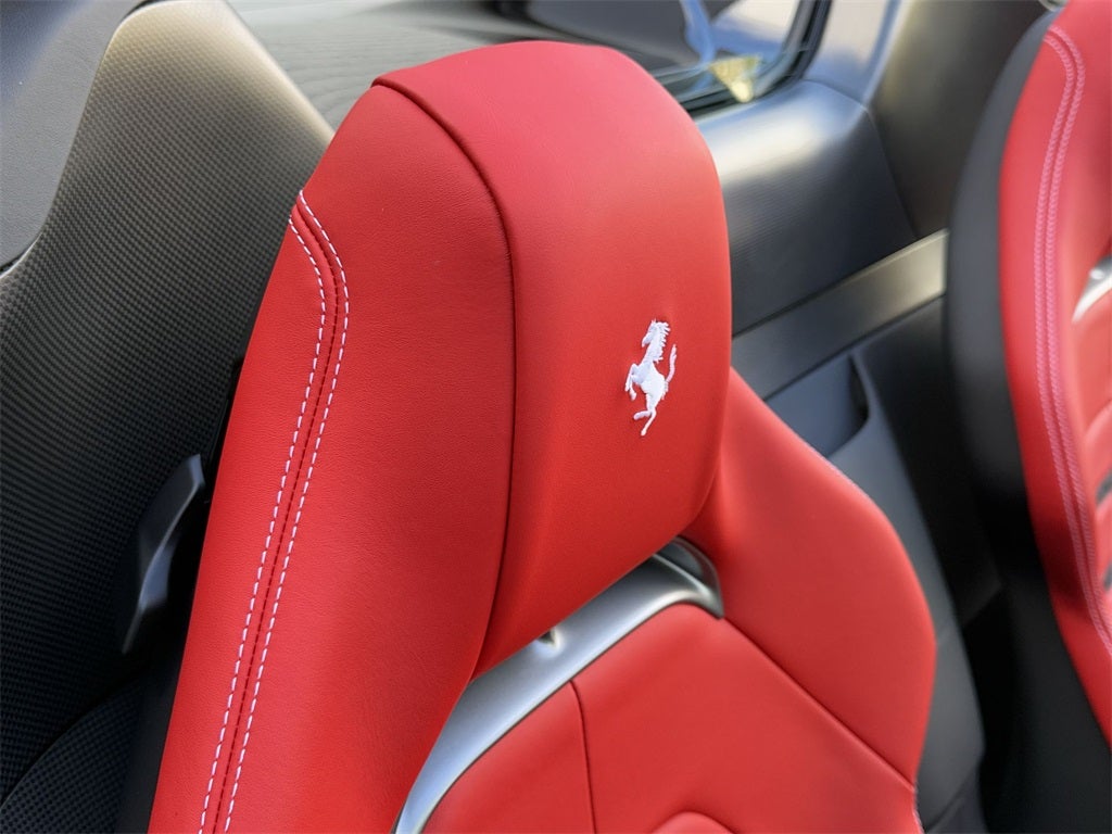 2022 Ferrari SF90 Spider Base