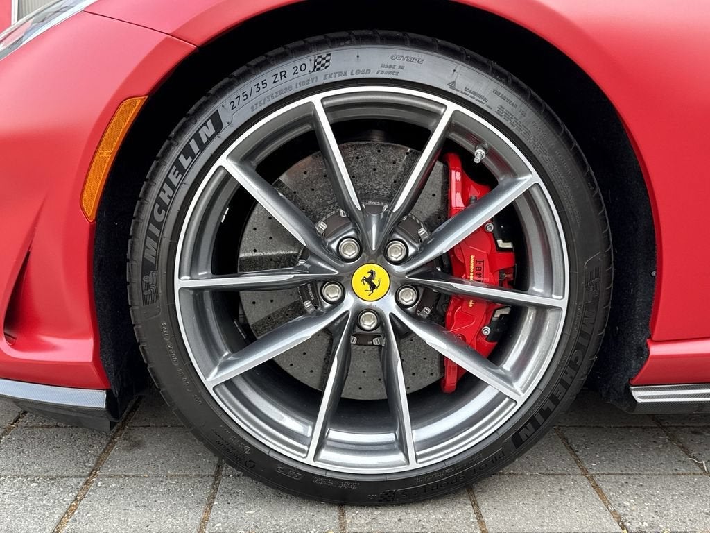 2023 Ferrari 812 GTS Base