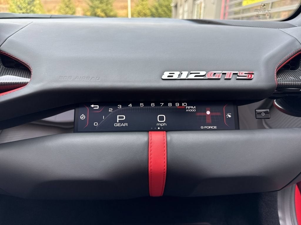 2023 Ferrari 812 GTS Base