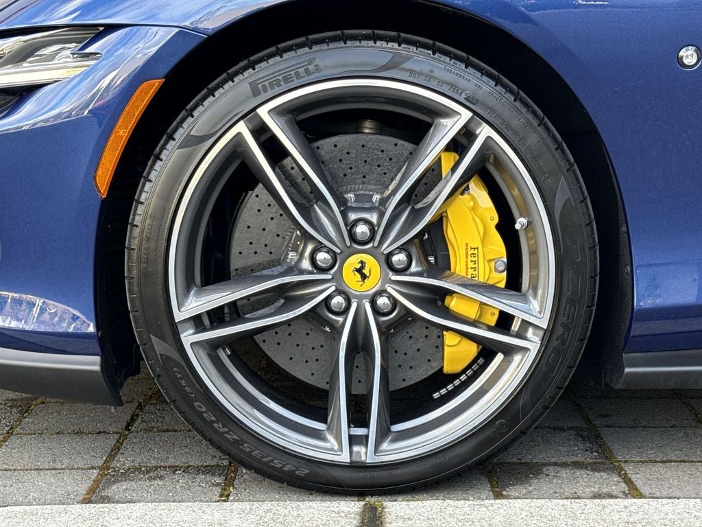 2023 Ferrari Roma Base