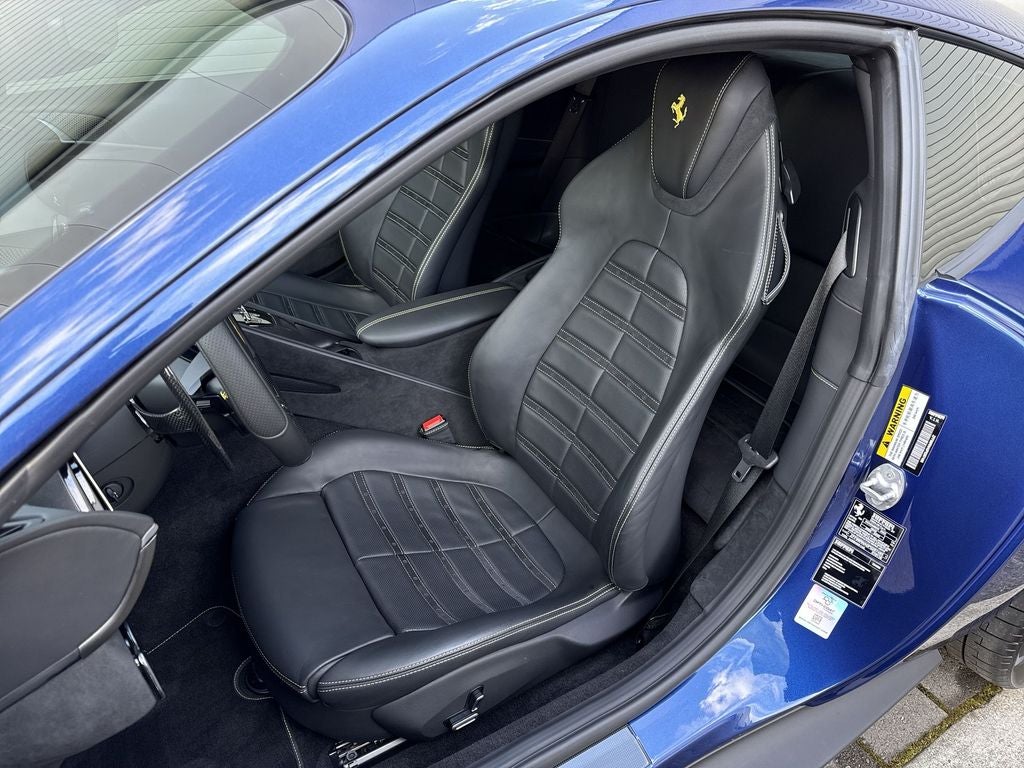 2023 Ferrari Roma Base