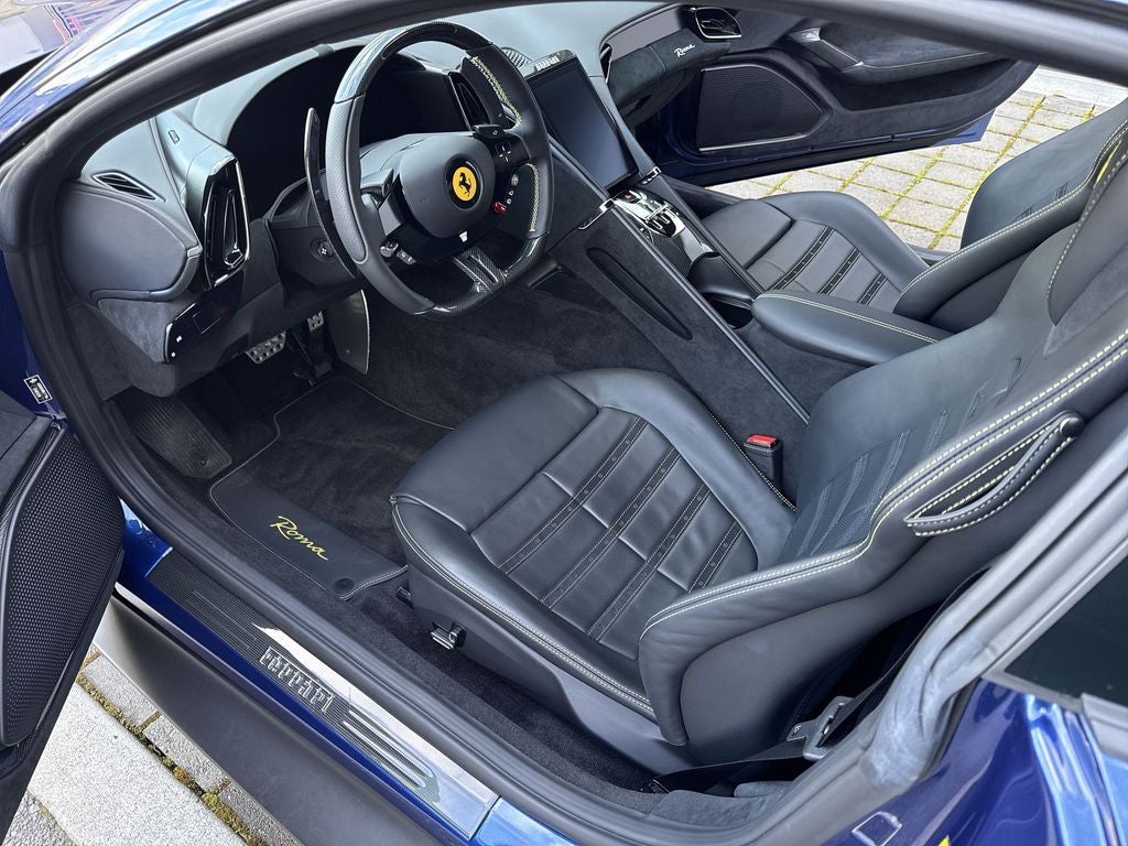 2023 Ferrari Roma Base