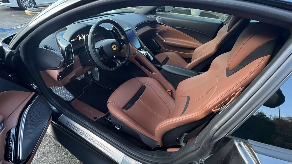 2024 Ferrari Roma Base
