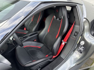 2023 Ferrari 296 GTB Base