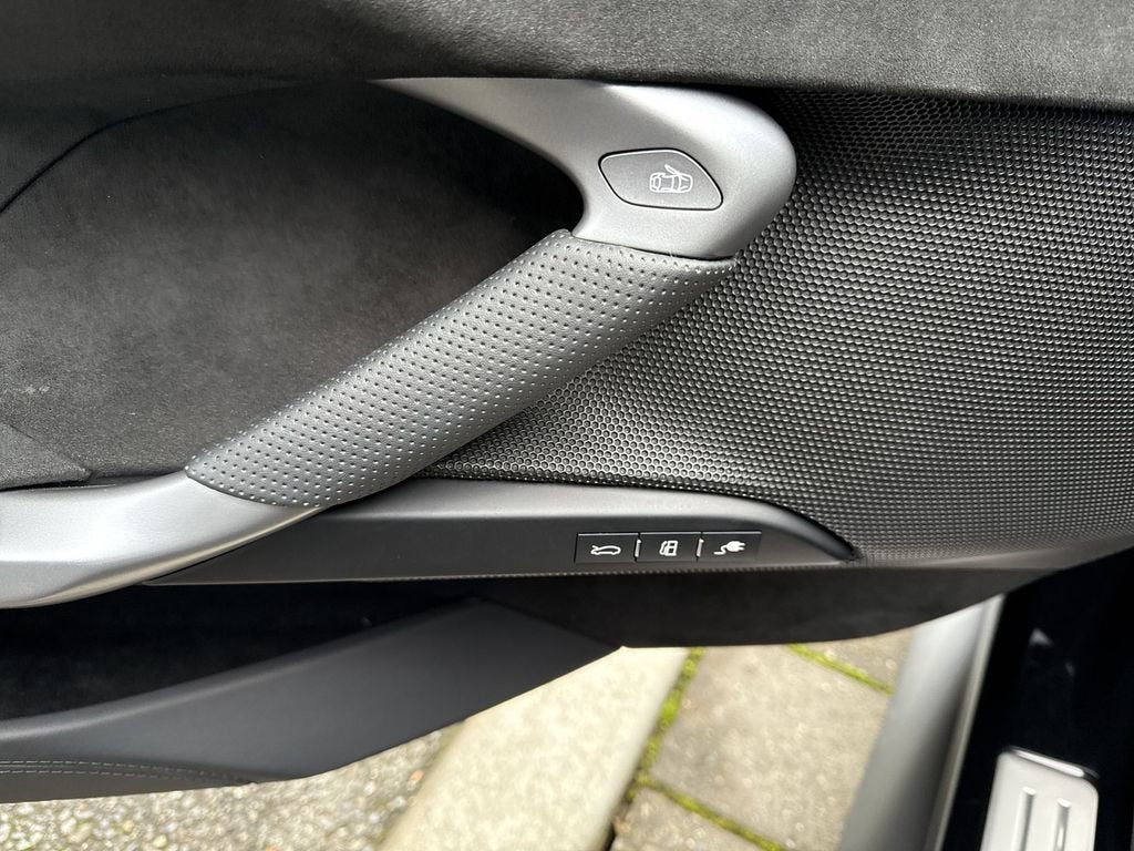 2024 Ferrari 296 GTB Base