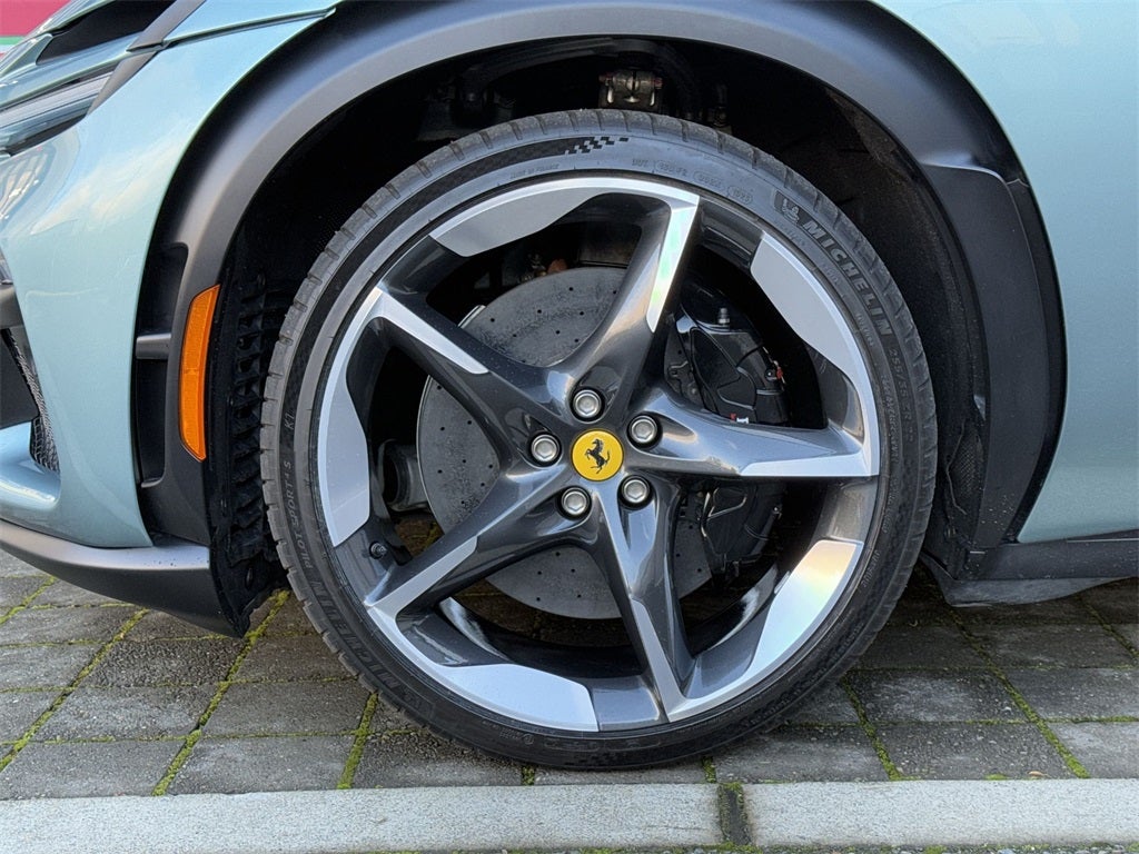 2023 Ferrari Purosangue Base