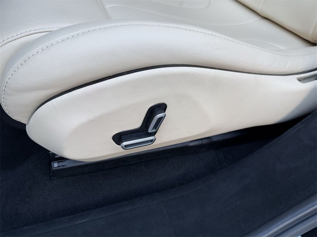 2023 Ferrari Purosangue Base