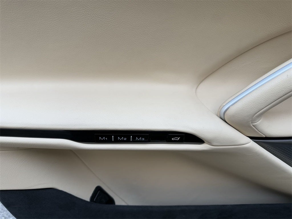 2023 Ferrari Purosangue Base