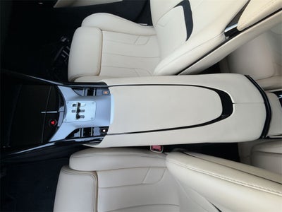 2023 Ferrari Purosangue Base