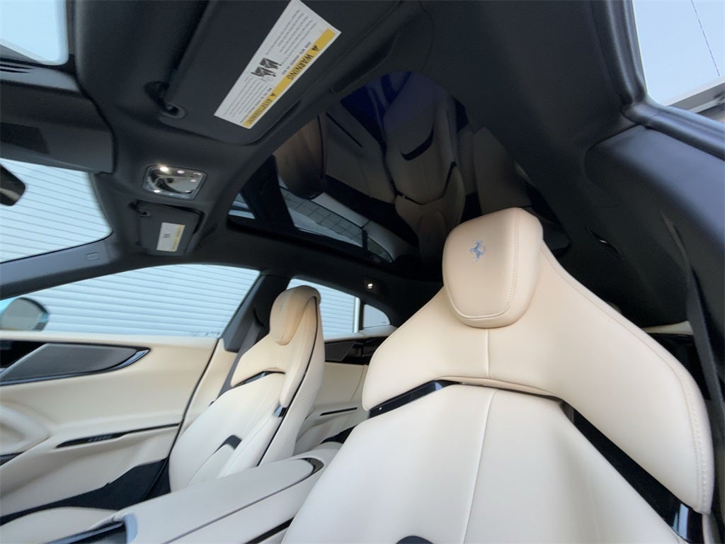 2023 Ferrari Purosangue Base