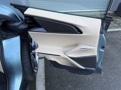 2023 Ferrari Purosangue Base