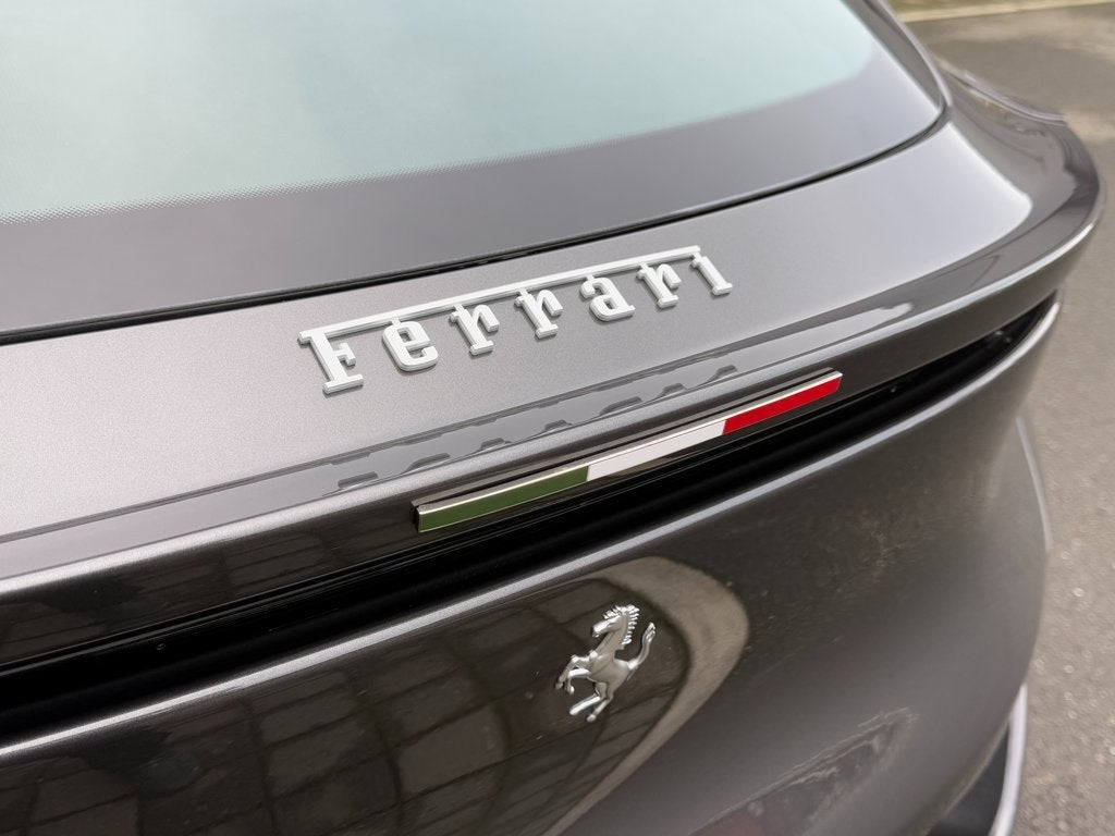 2026 Ferrari Purosangue Base