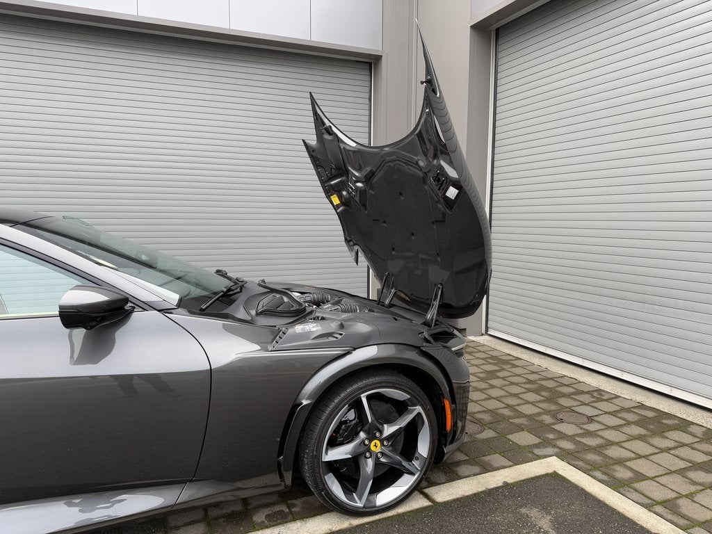 2026 Ferrari Purosangue Base