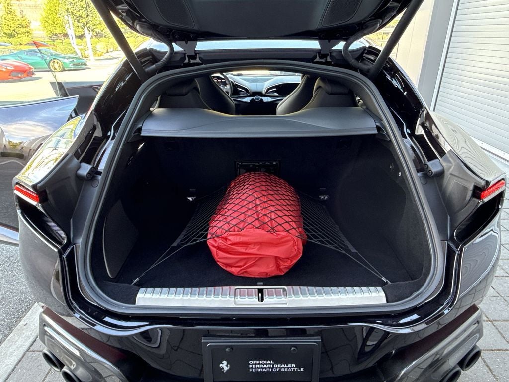 2024 Ferrari Purosangue Base